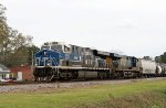 CSX 3194 leads train M583-22 northbound